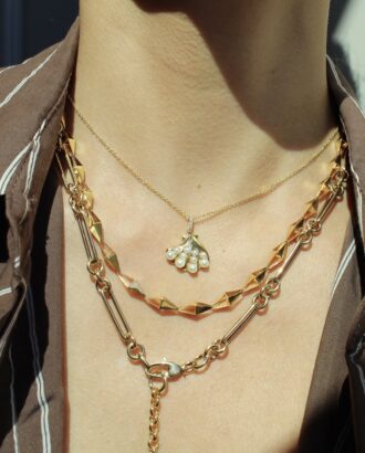 How to Create a Fine Jewelry Capsule Wardrobe